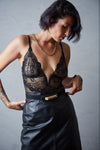 Body com decote V em tule e renda - Musa