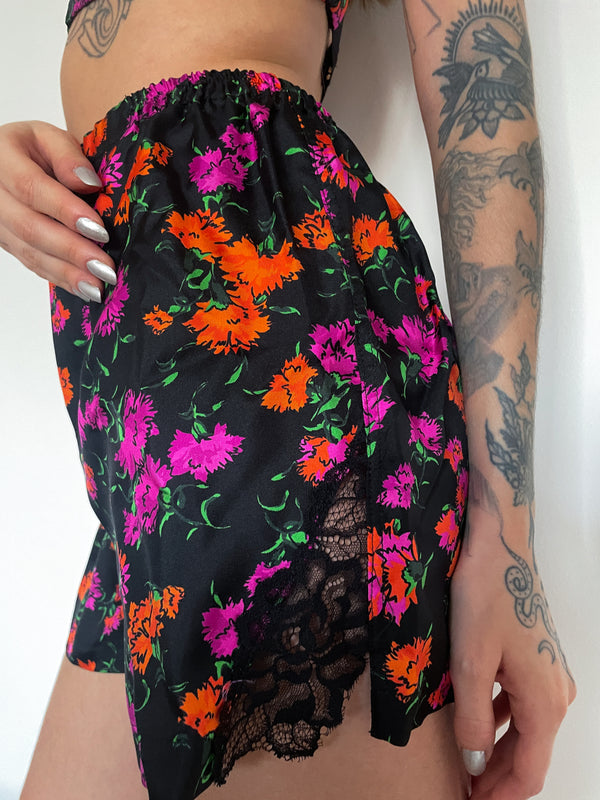 Conjunto sleepwear floral em seda - Ju