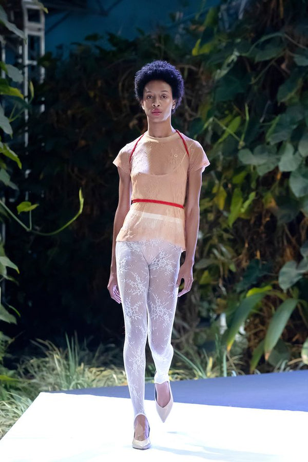 Camiseta em renda - Dandara